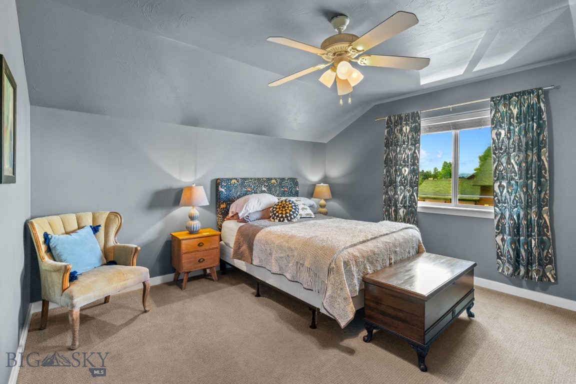 Four Dot Meadows - Residential
