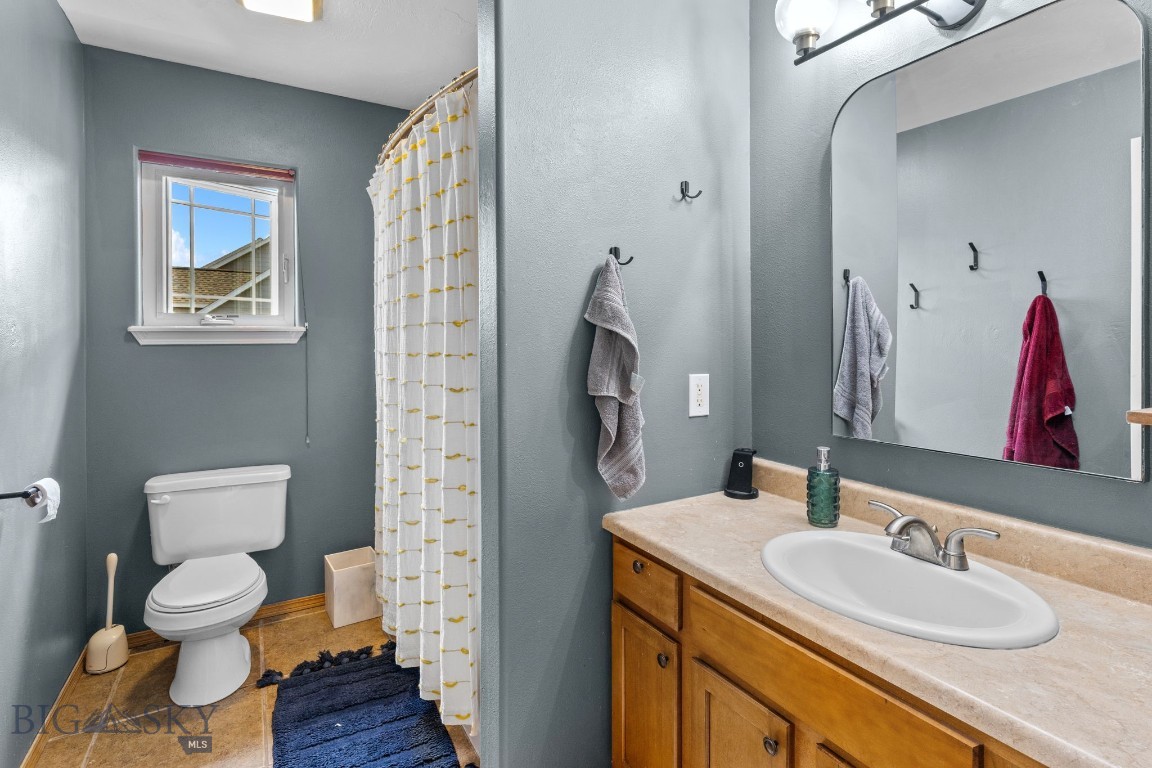 Four Dot Meadows - Residential