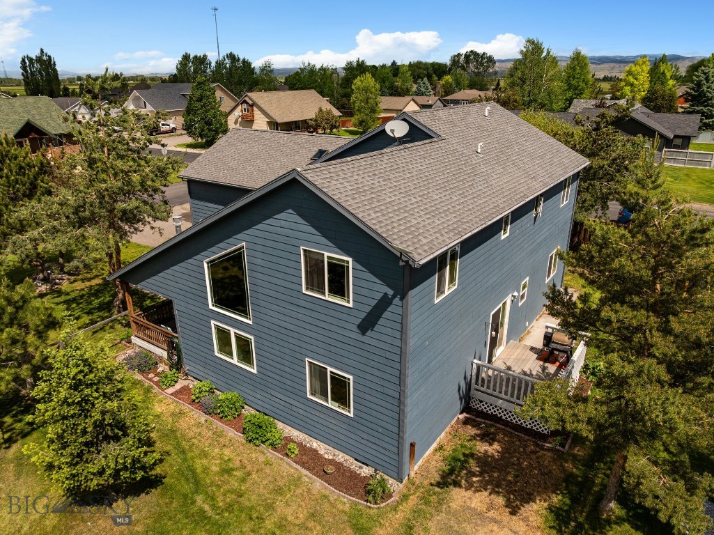 Four Dot Meadows - Residential
