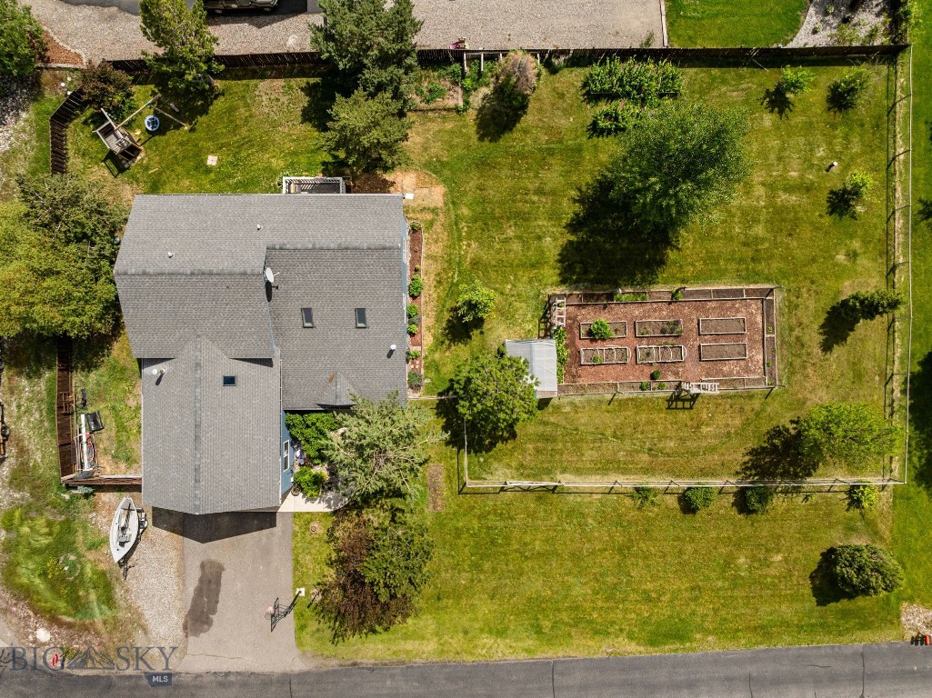 Four Dot Meadows - Residential