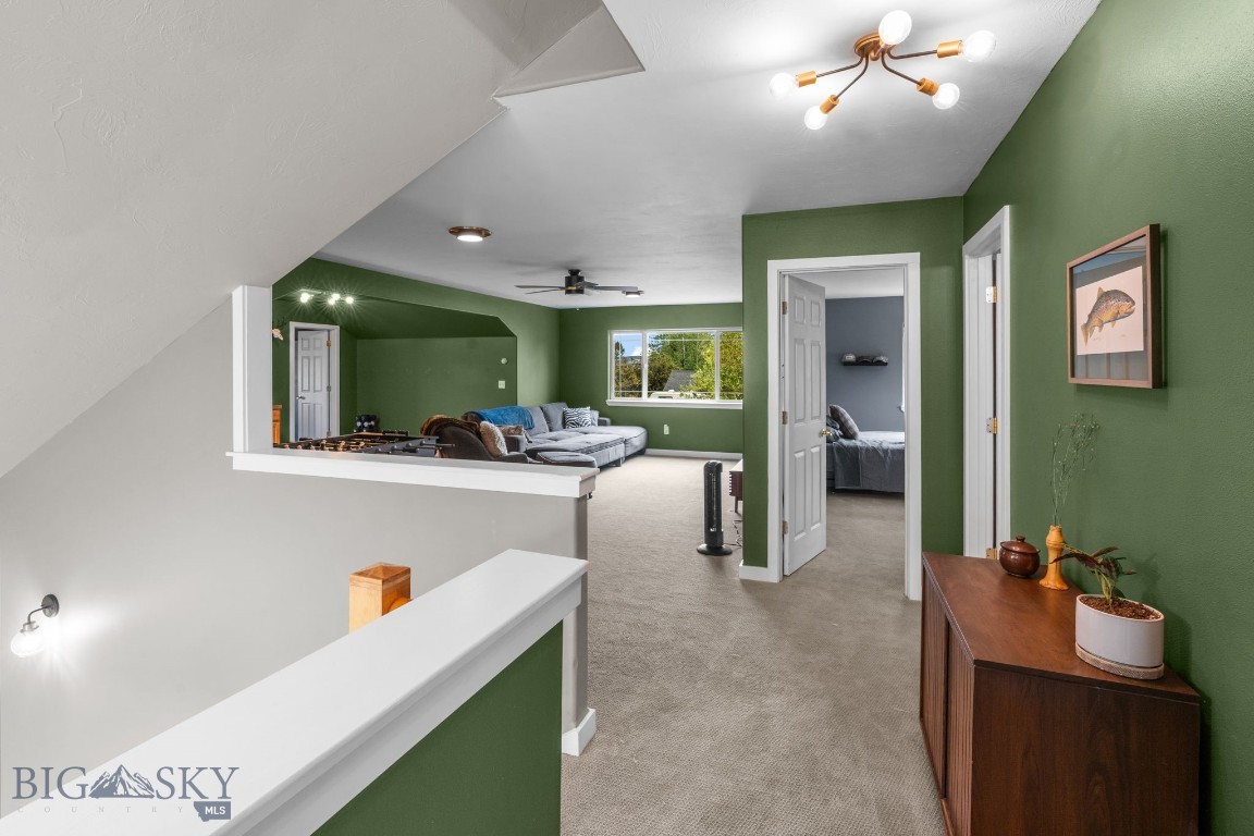 Four Dot Meadows - Residential