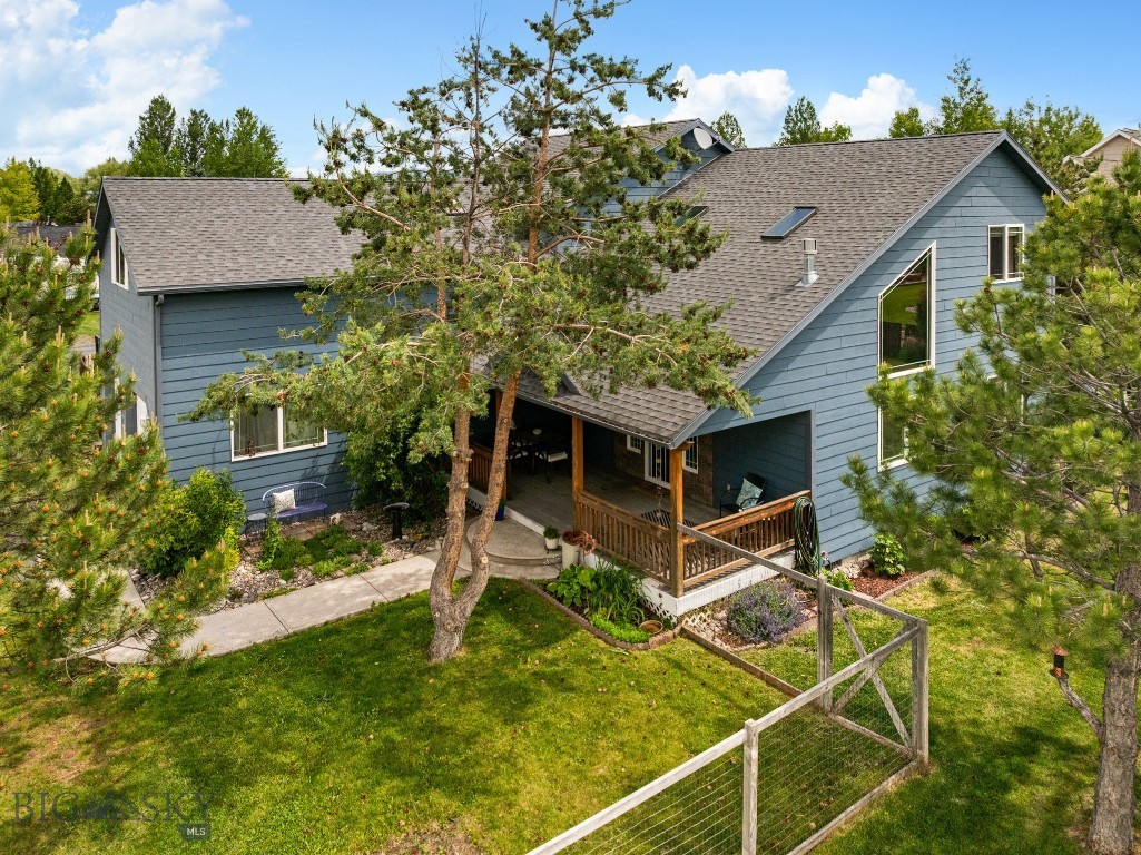 Four Dot Meadows - Residential