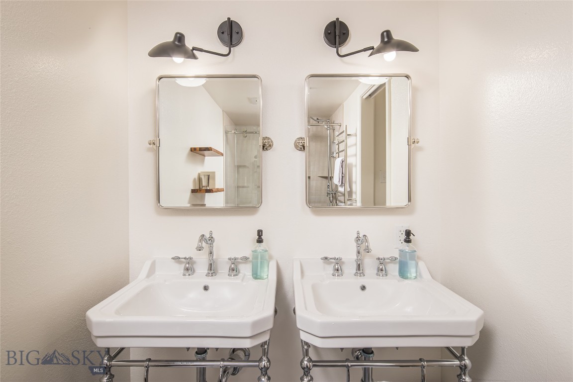Snowflake Skycrest Condo - Residential