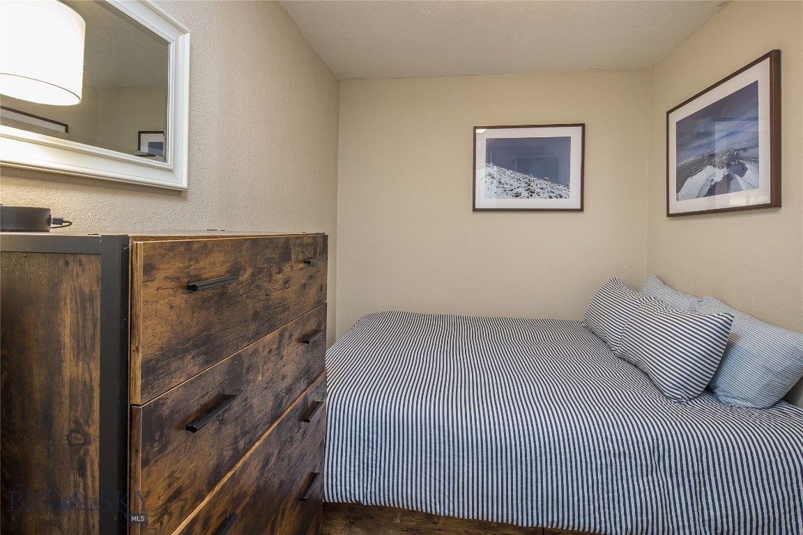 Hill Condos - Residential