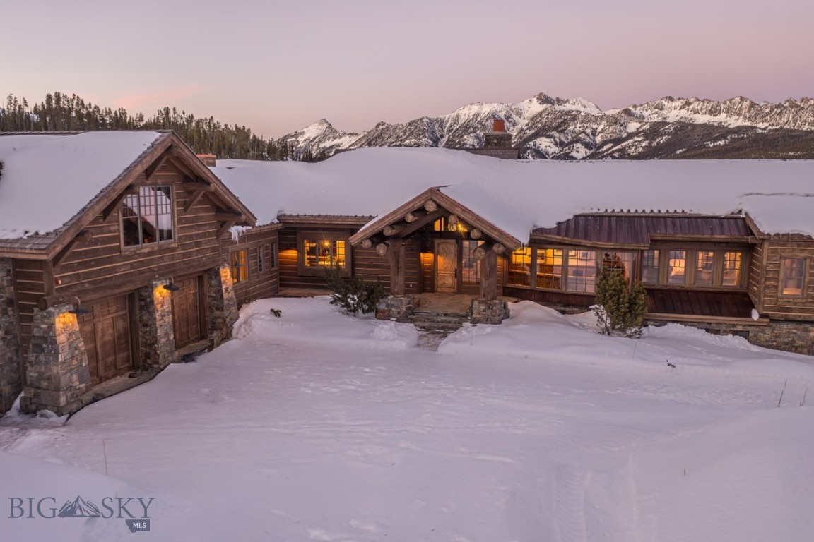 Diamond Hitch Of Ski Moonlight - Residential