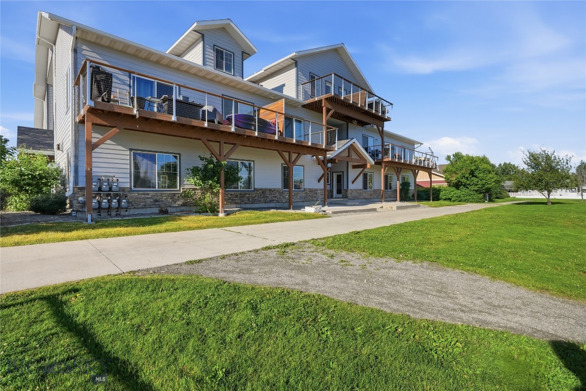 River Rock and Royal Village - Residential