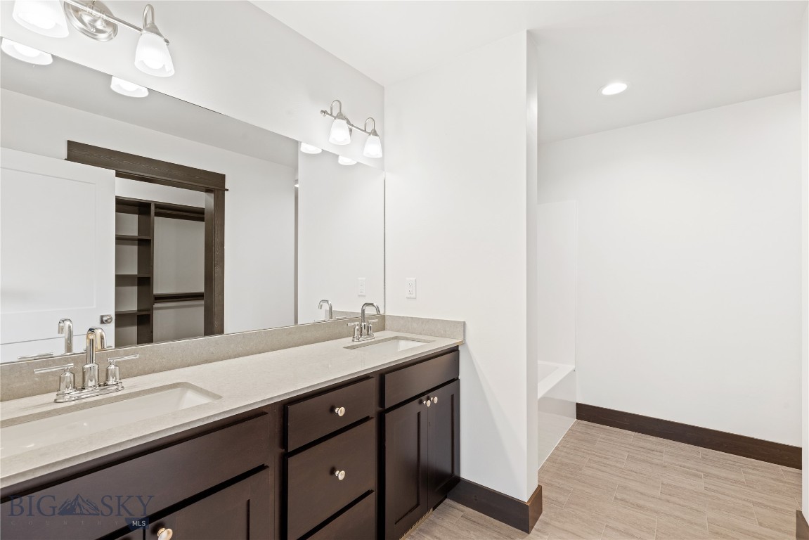 Ashton Meadows - Residential