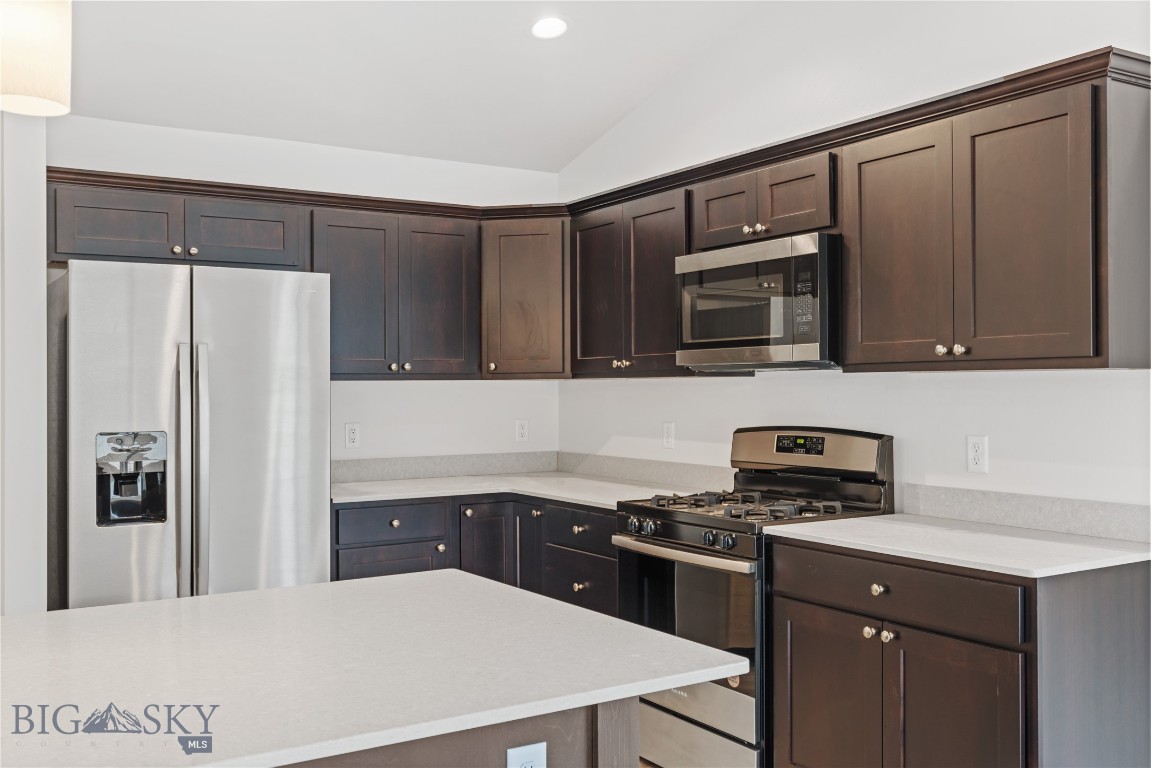 Ashton Meadows - Residential