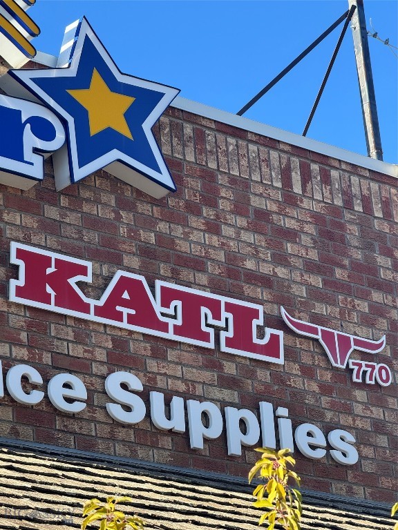 This offering consists of all furniture, fixtures, equipment, signage and License for KATL Radio station in Miles City. This station covers a large area of Eastern Montana as well as local events and sports in Miles City. The broadcast studio will need to find a new home to operate out of but can operate out of just about anywhere as the requirements for that are minimal. This offering also includes the 11.5 acre tower site on Signal Butte Road. A new state of the art digital transmitter was installed just a couple of years ago. Buyer will need to apply for and get approval for holding the FCC license.