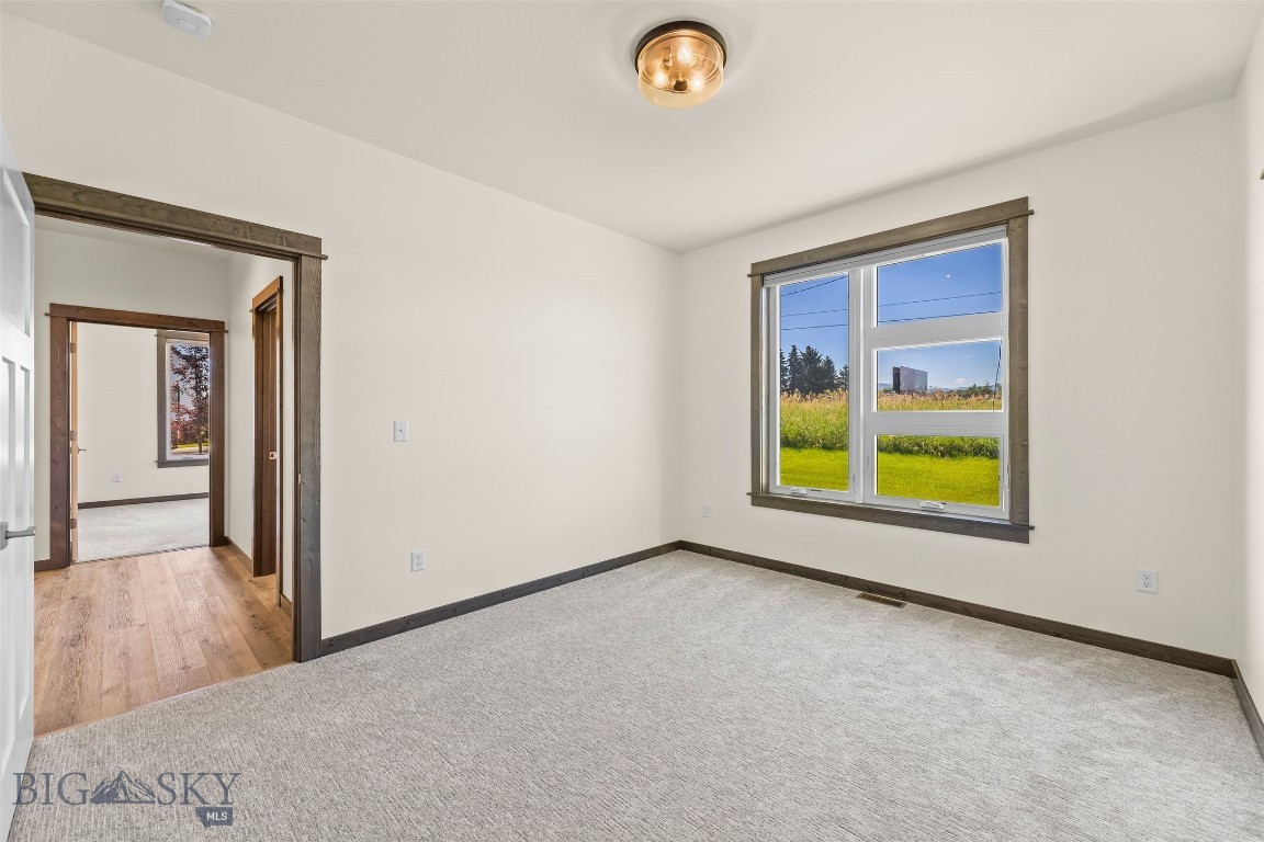 Middle Creek Parklands - Residential