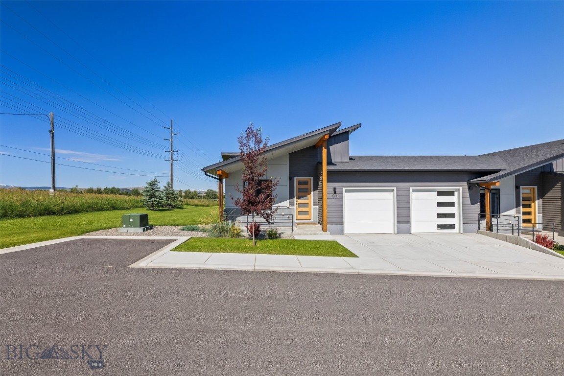 Middle Creek Parklands - Residential