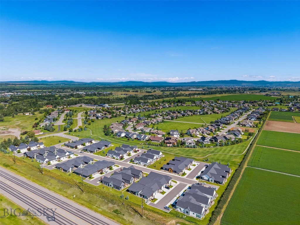 Middle Creek Parklands - Residential