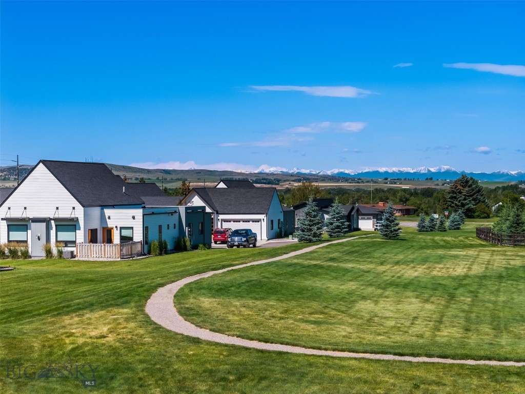 Middle Creek Parklands - Residential