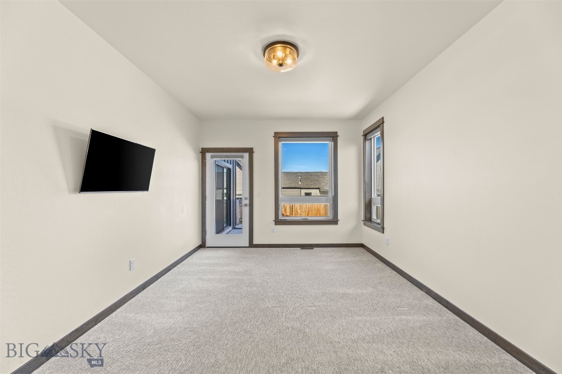 Middle Creek Parklands - Residential
