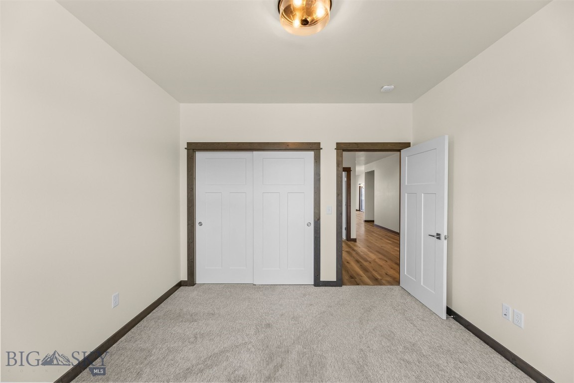 Middle Creek Parklands - Residential