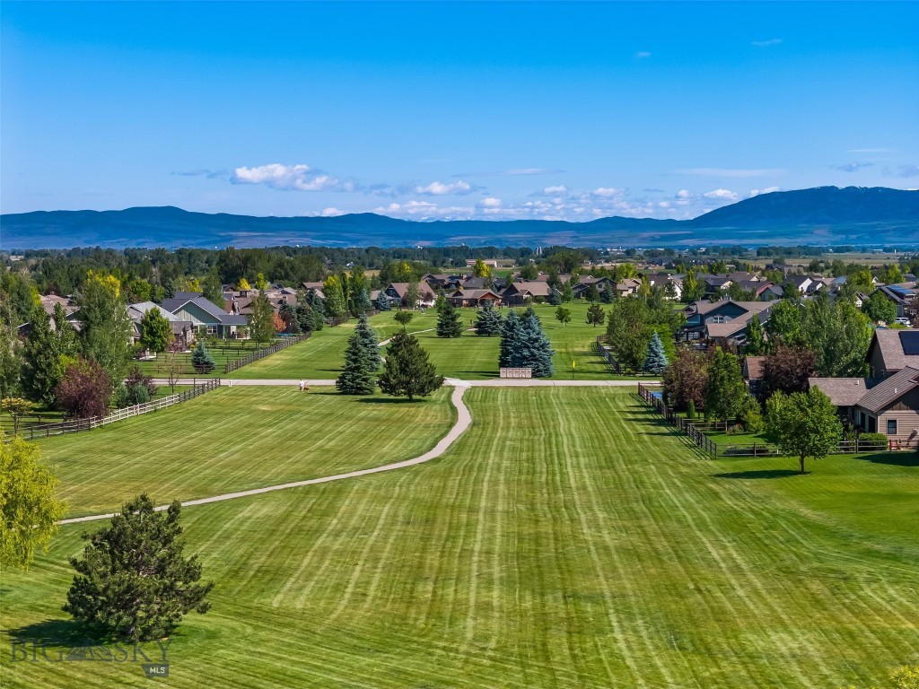 Middle Creek Parklands - Residential