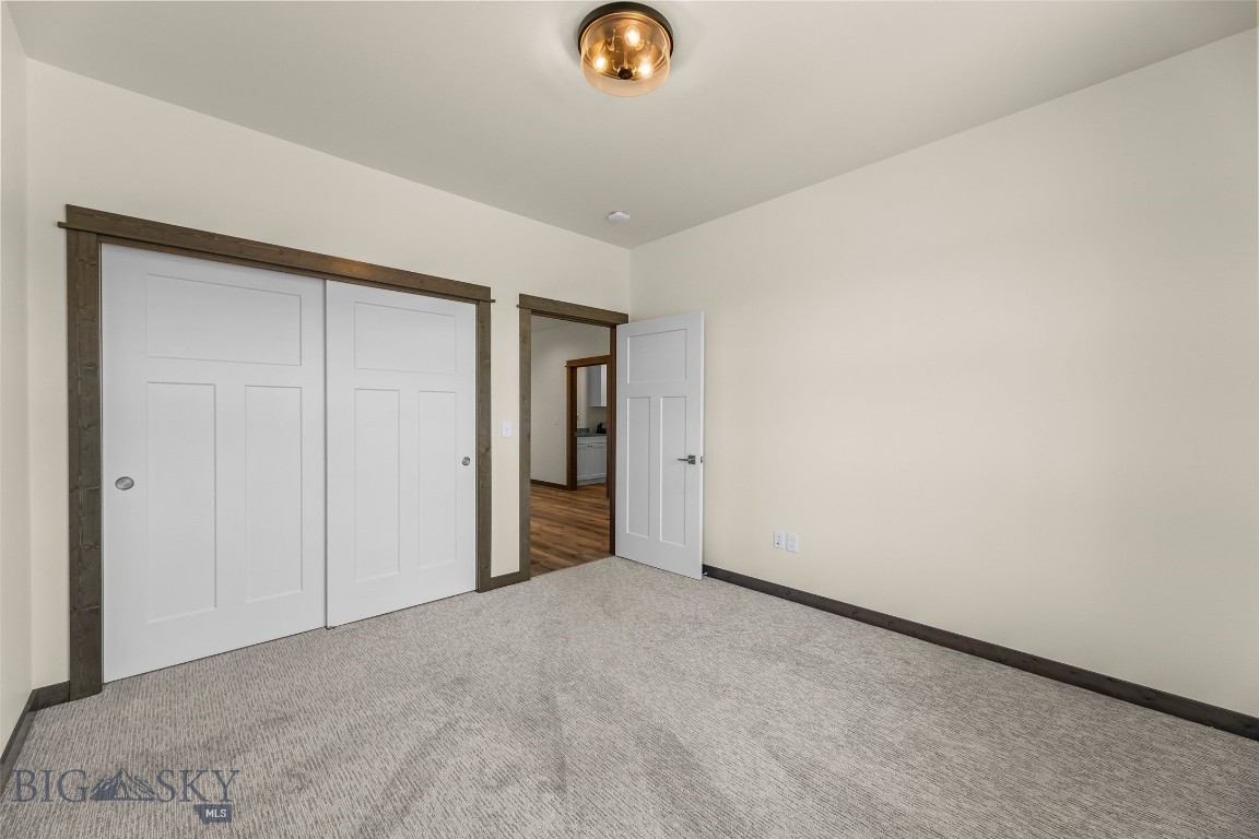 Middle Creek Parklands - Residential