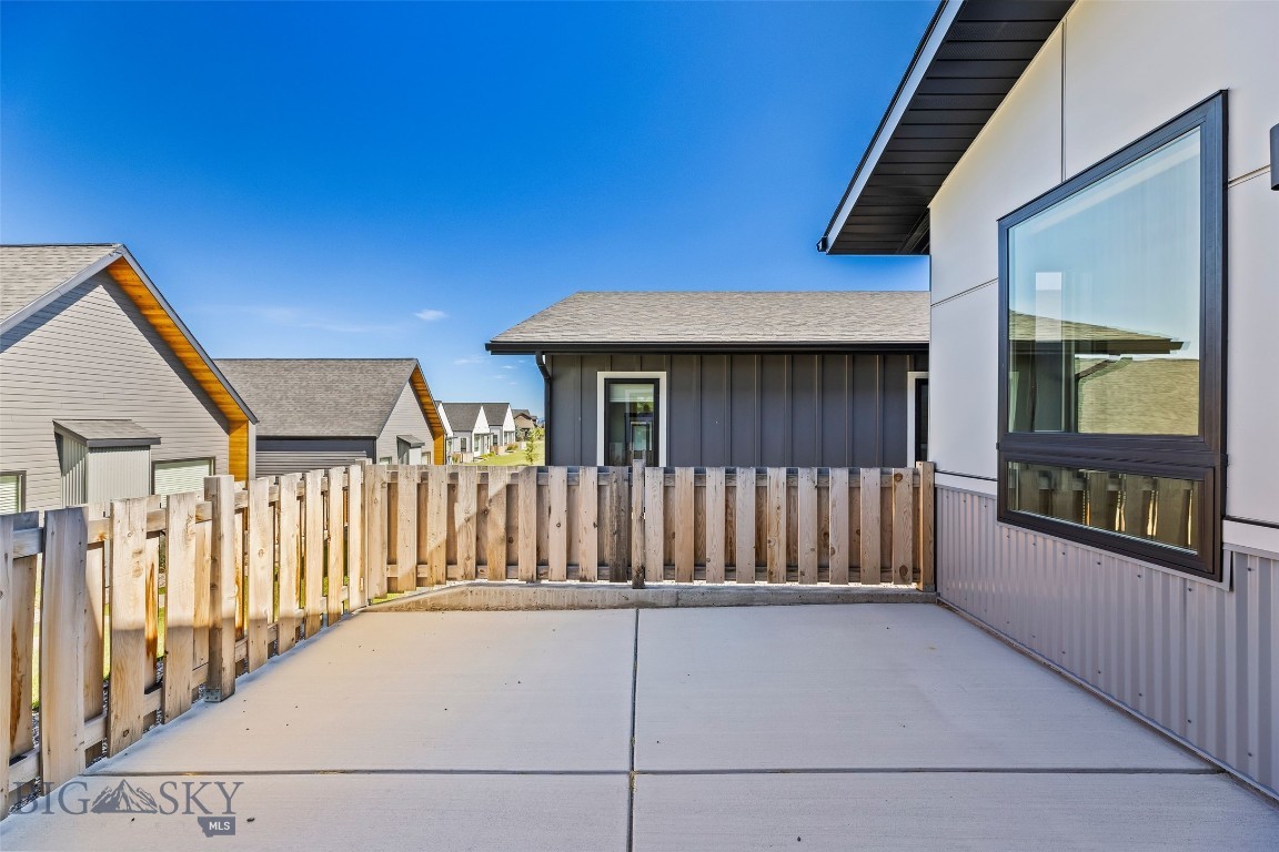 Middle Creek Parklands - Residential