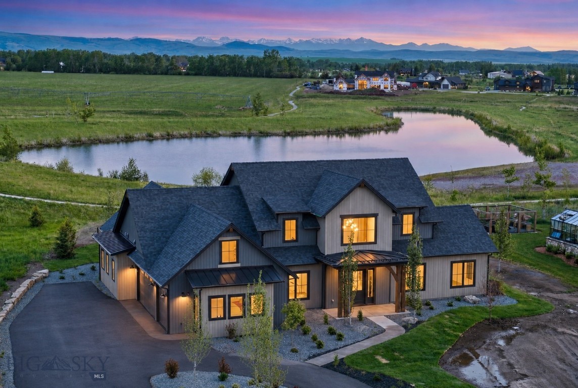 Home 40 - Residential