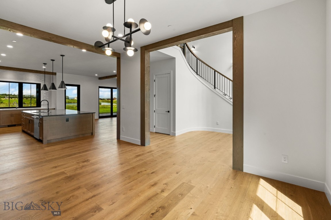 Home 40 - Residential