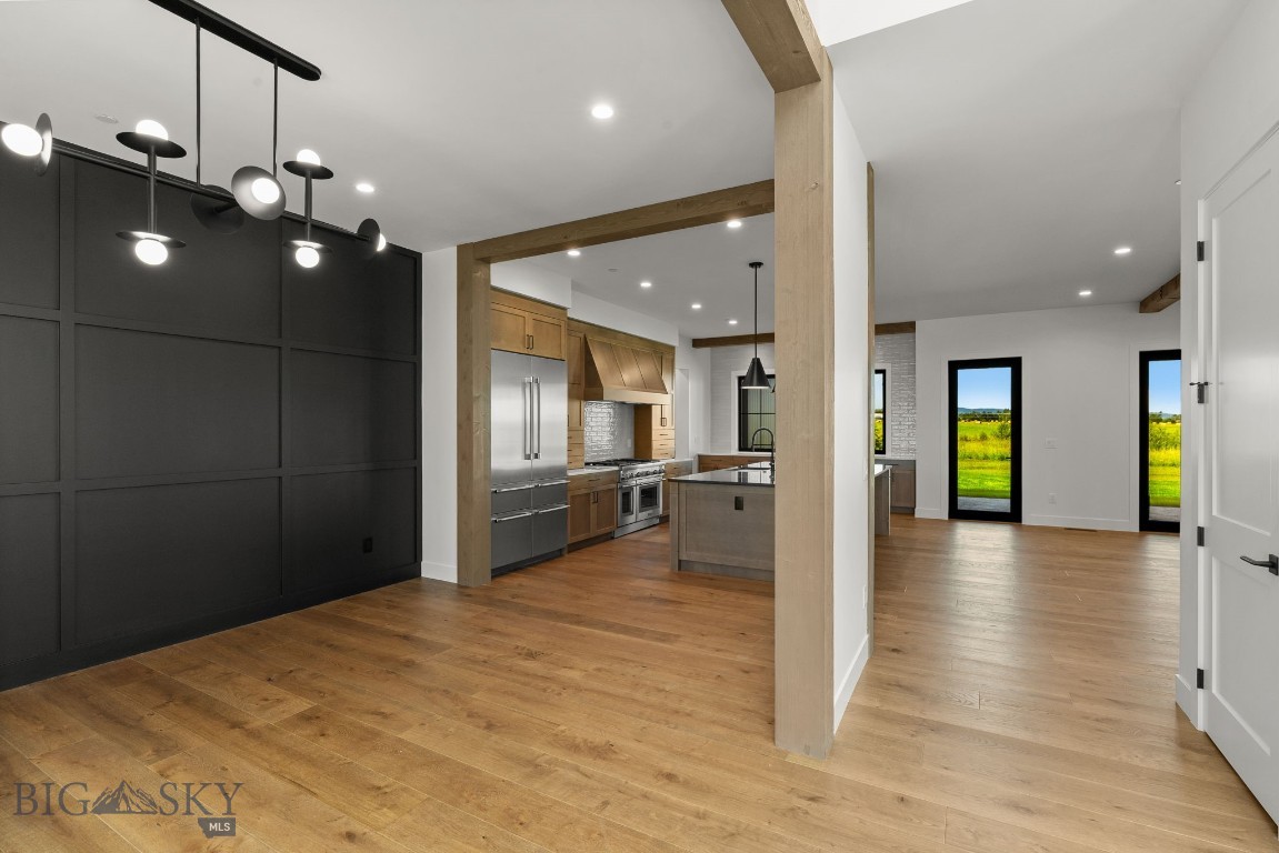 Home 40 - Residential
