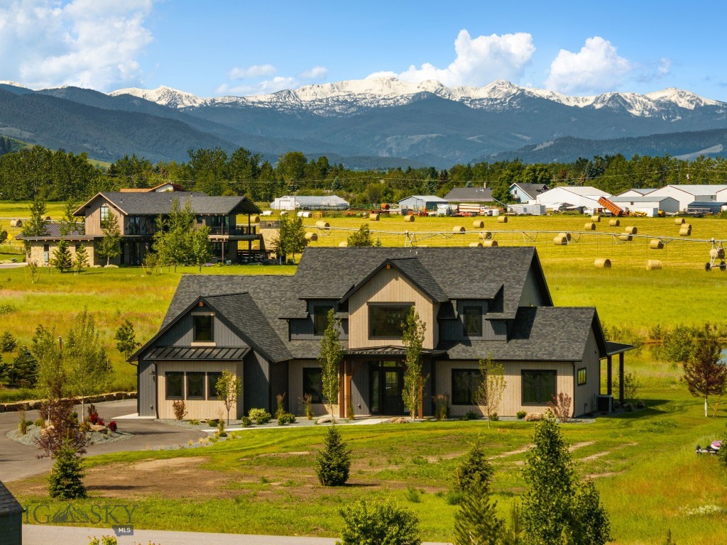 Home 40 - Residential