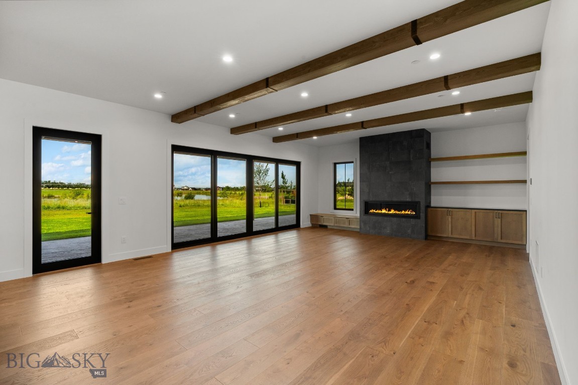 Home 40 - Residential