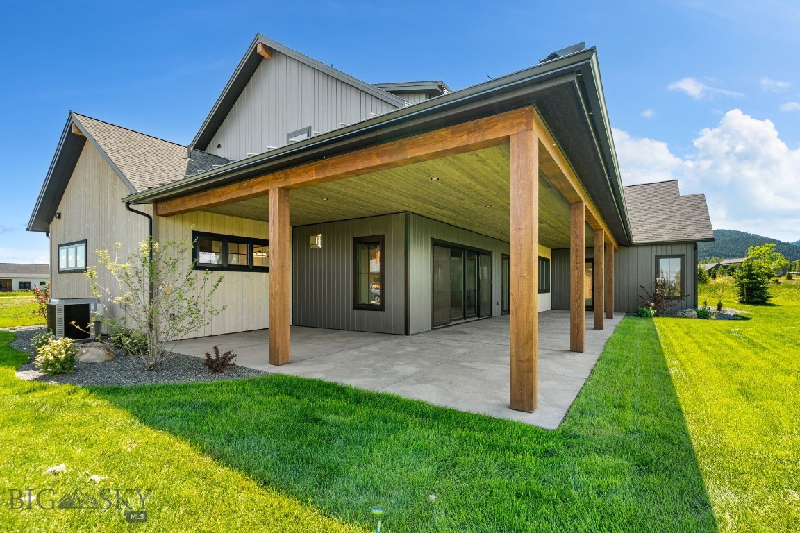 Home 40 - Residential