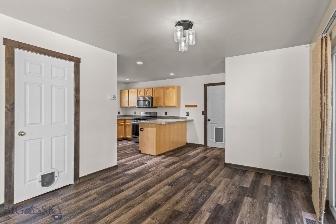 River Rock and Royal Village - Residential