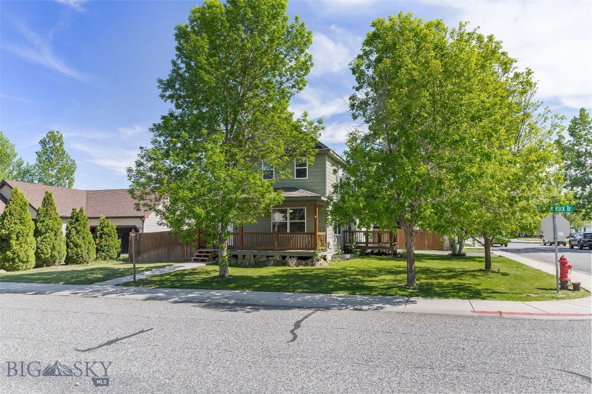 River Rock and Royal Village - Residential