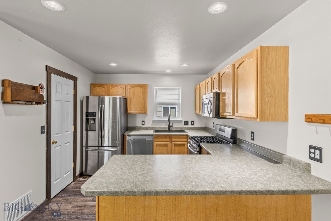 River Rock and Royal Village - Residential