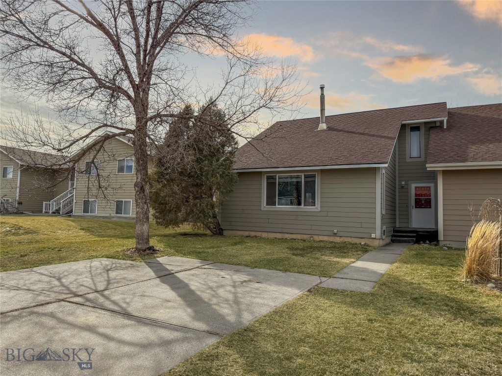 Welcome to this charming 2-bedroom, 1.5-bathroom townhouse nestled on a quiet cul-de-sac in the heart of Belgrade, Montana. With a fenced back yard, high vaulted ceilings, warm wood accents, and a cozy gas fireplace, this home blends comfort and Montana character! Step inside to an inviting living space filled with natural light and rustic touches that create a warm, welcoming atmosphere. This spot is ideal for homeowners and/or investors alike. Outside, enjoy your own fenced yard and shed — perfect for pets, entertaining, or simply relaxing under Montana’s big sky. Located at the end of the street is a 3 acre community park, offering extra green space just steps from your door. With no known covenants and no HOA, you’ll appreciate the flexibility and freedom this property provides. Whether you’re looking for a primary residence, rental property, or long-term investment opportunity, this townhouse checks all the boxes. Come see it and bring an offer!

Don’t miss your opportunity to own this versatile Montana property.  Near schools, Montana State University, trails, skiing, biking, fishing and all this incredible area has to offer!