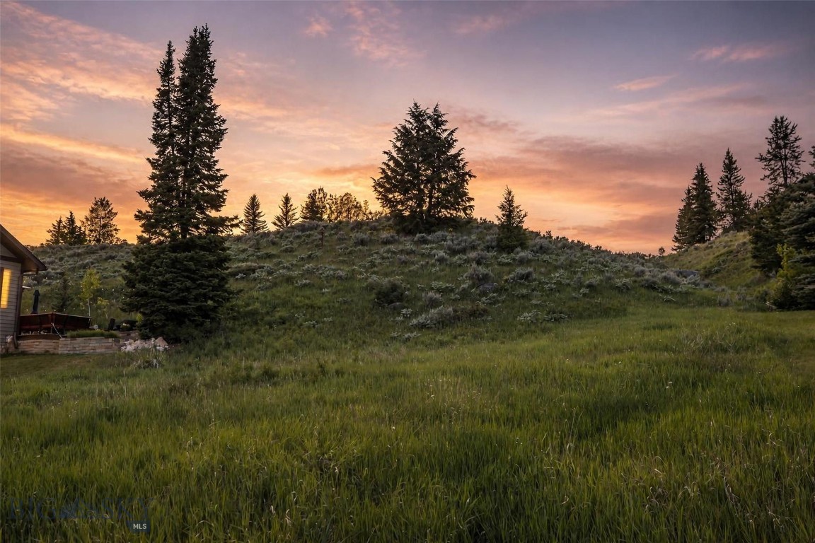 Meadow Village - Land