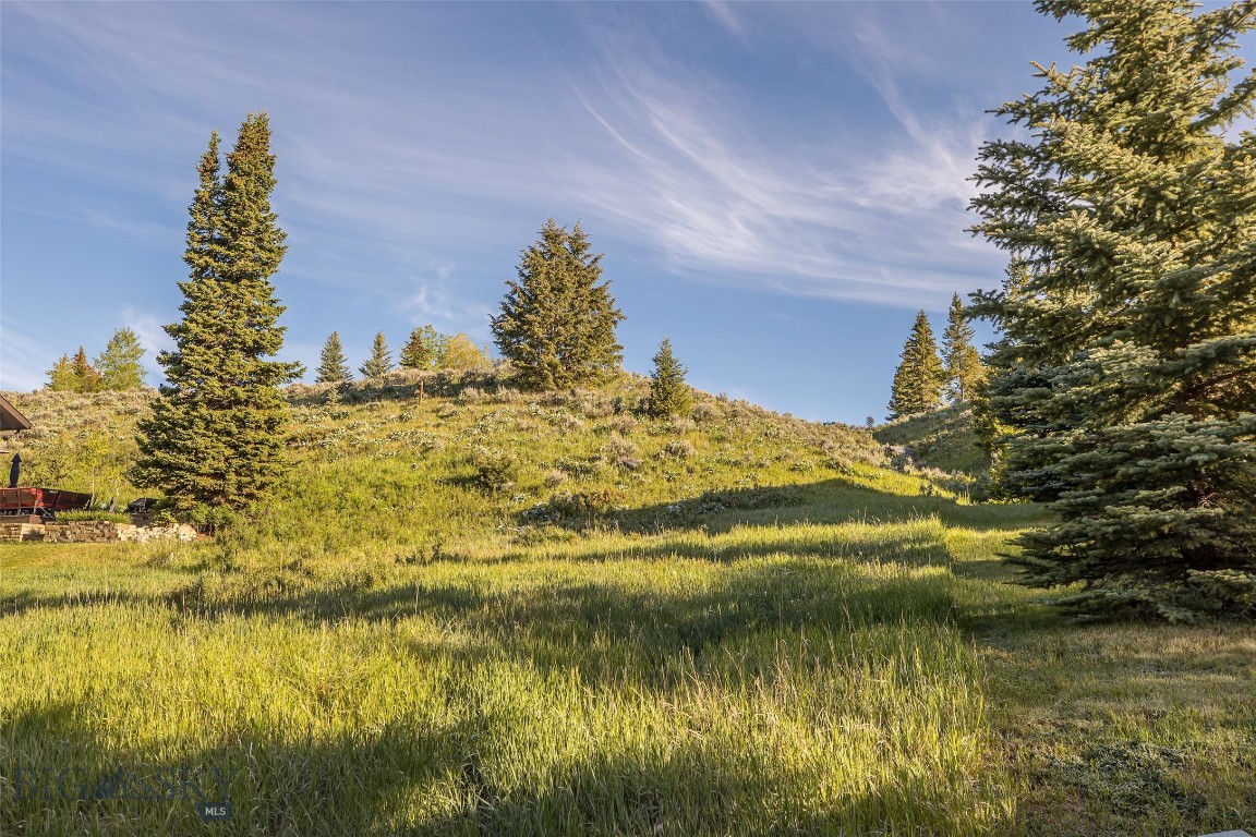 Meadow Village - Land