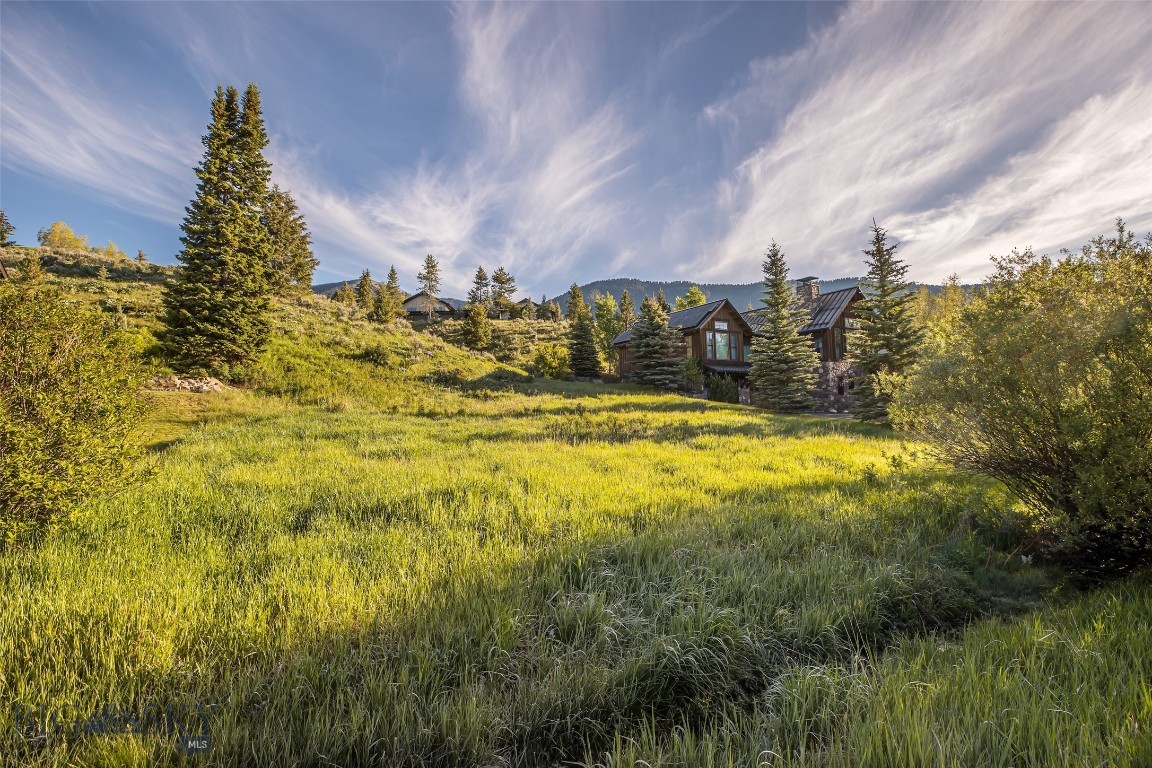 Meadow Village - Land