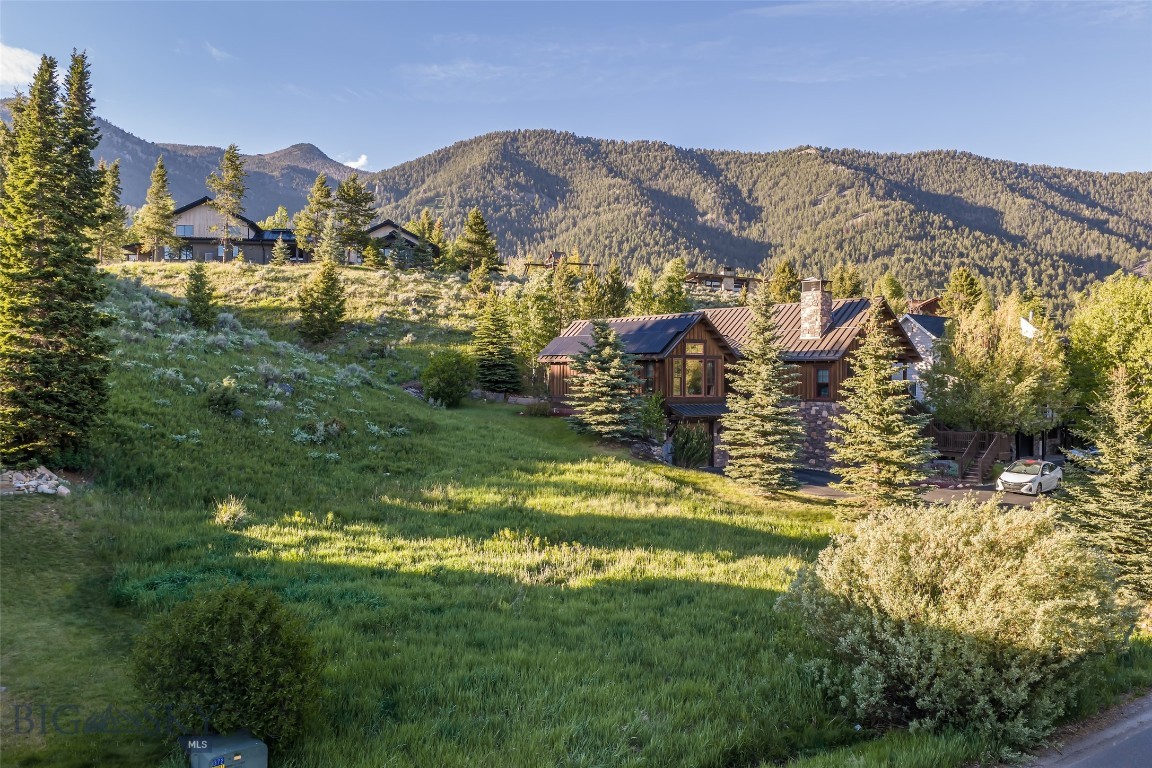 Meadow Village - Land
