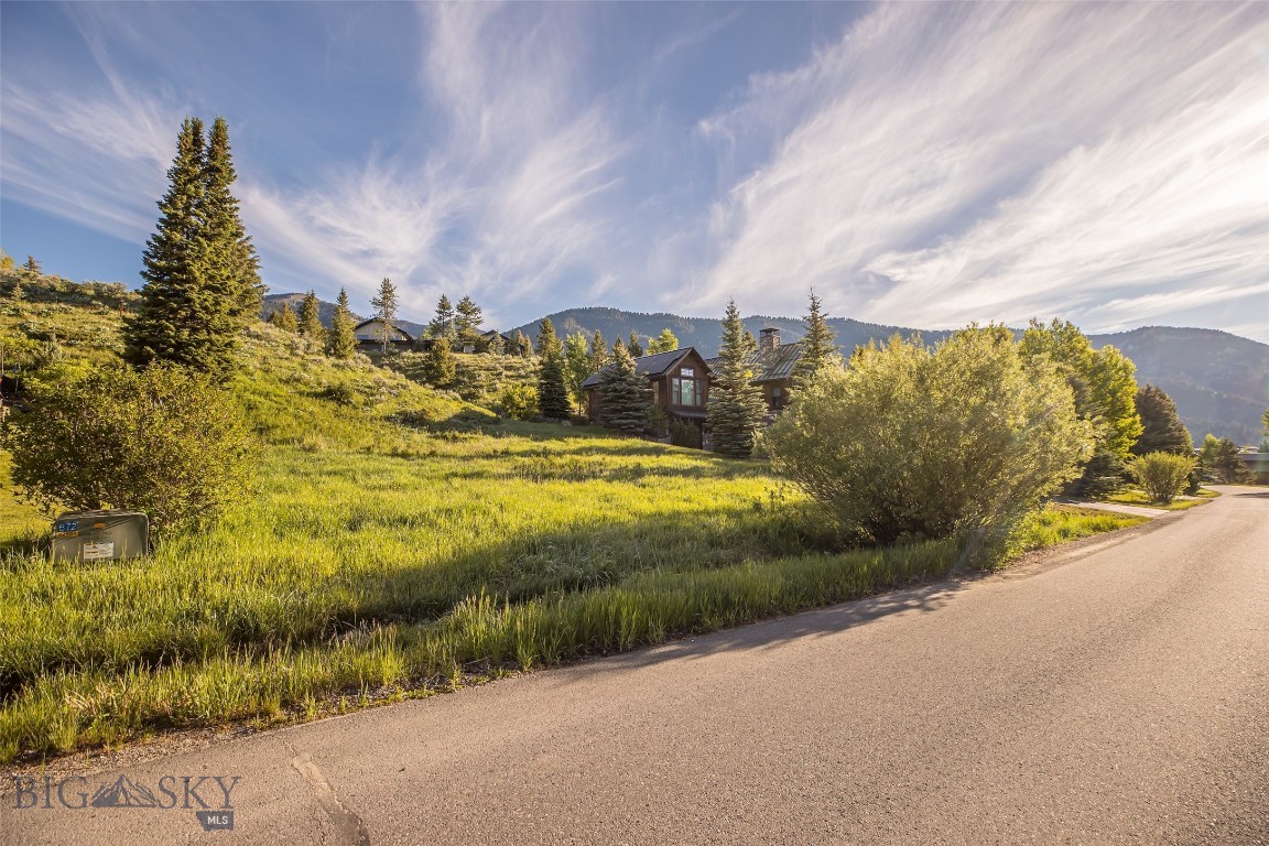 Meadow Village - Land