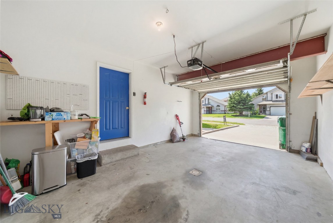 Parkway Plaza - Residential