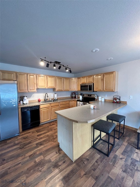Parkway Plaza - Residential
