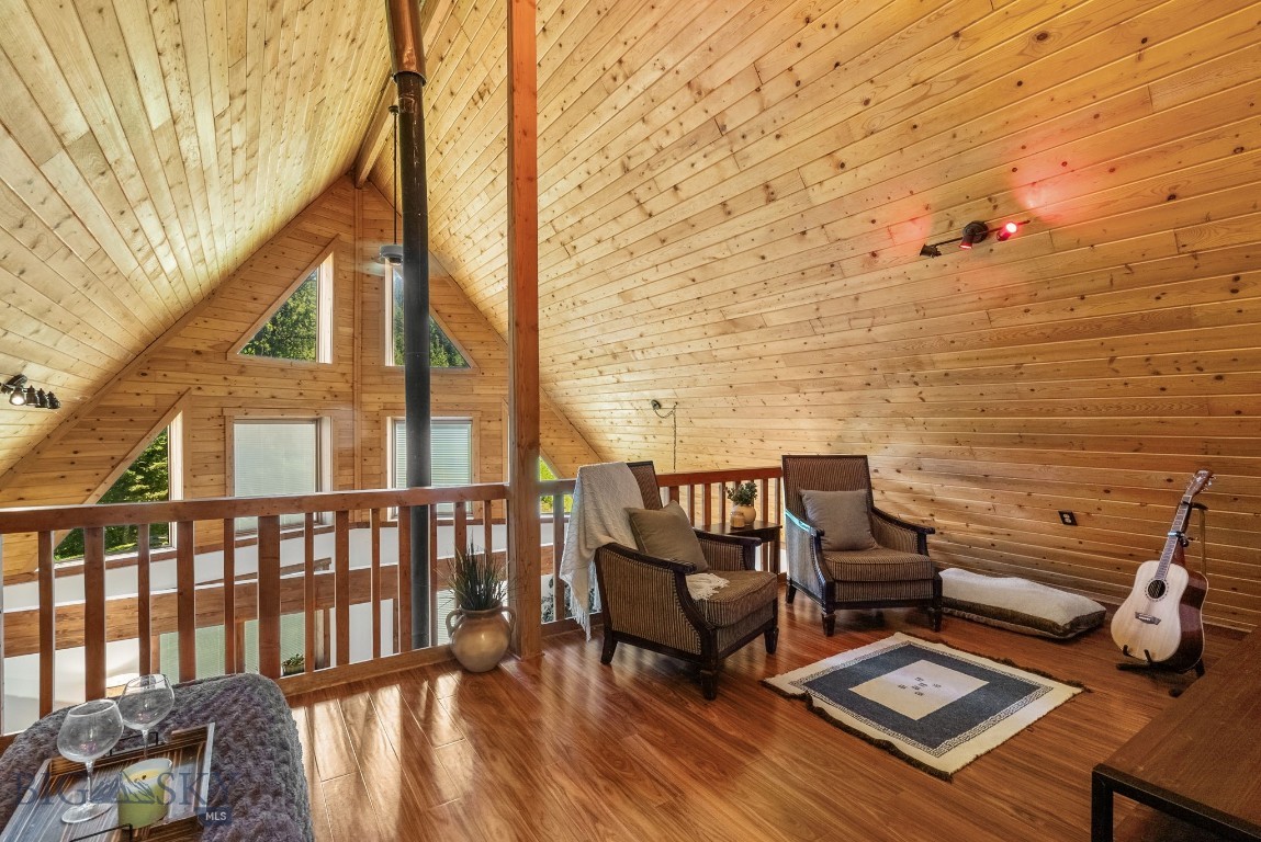 Meadow Creek - Residential