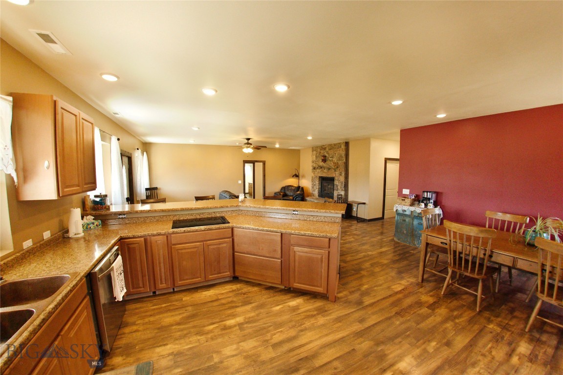 Ponderosa Pines - Residential