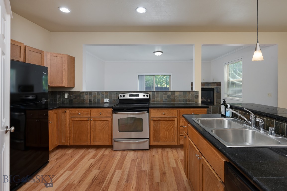 Laurel Glen - Residential