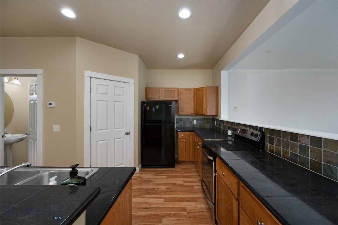 Laurel Glen - Residential