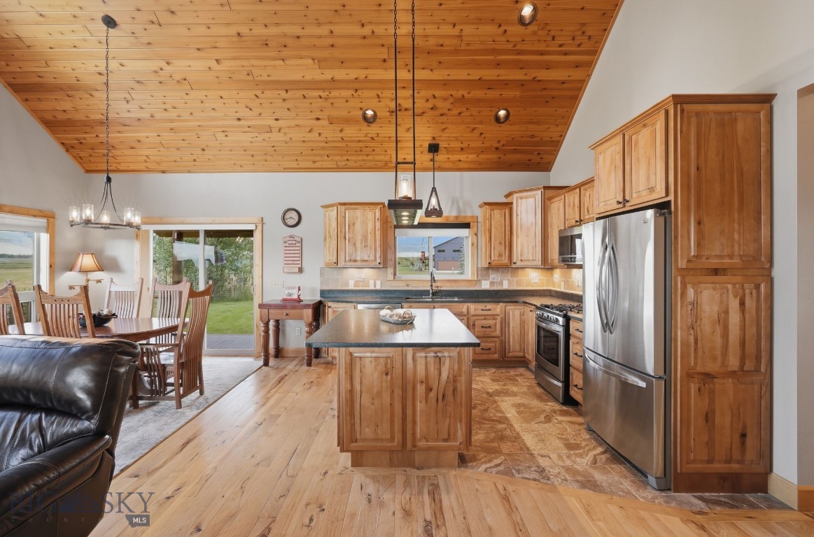Arrowhead Acres - Residential