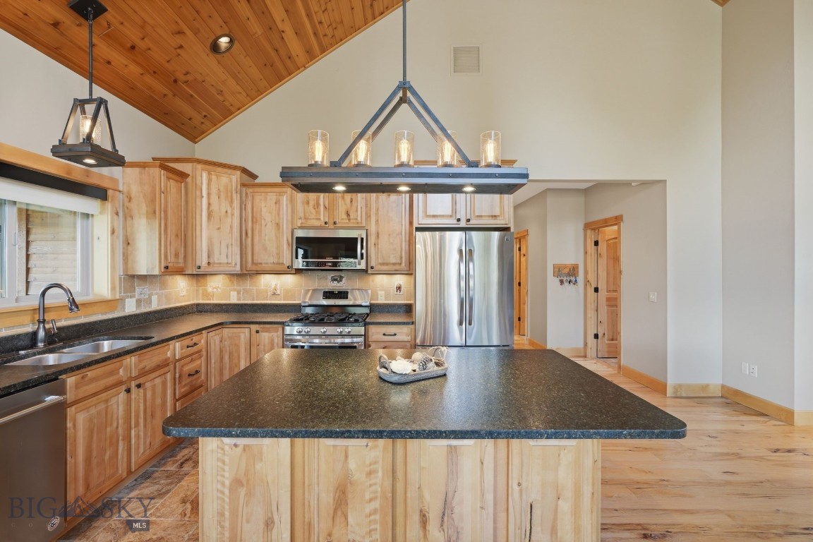 Arrowhead Acres - Residential