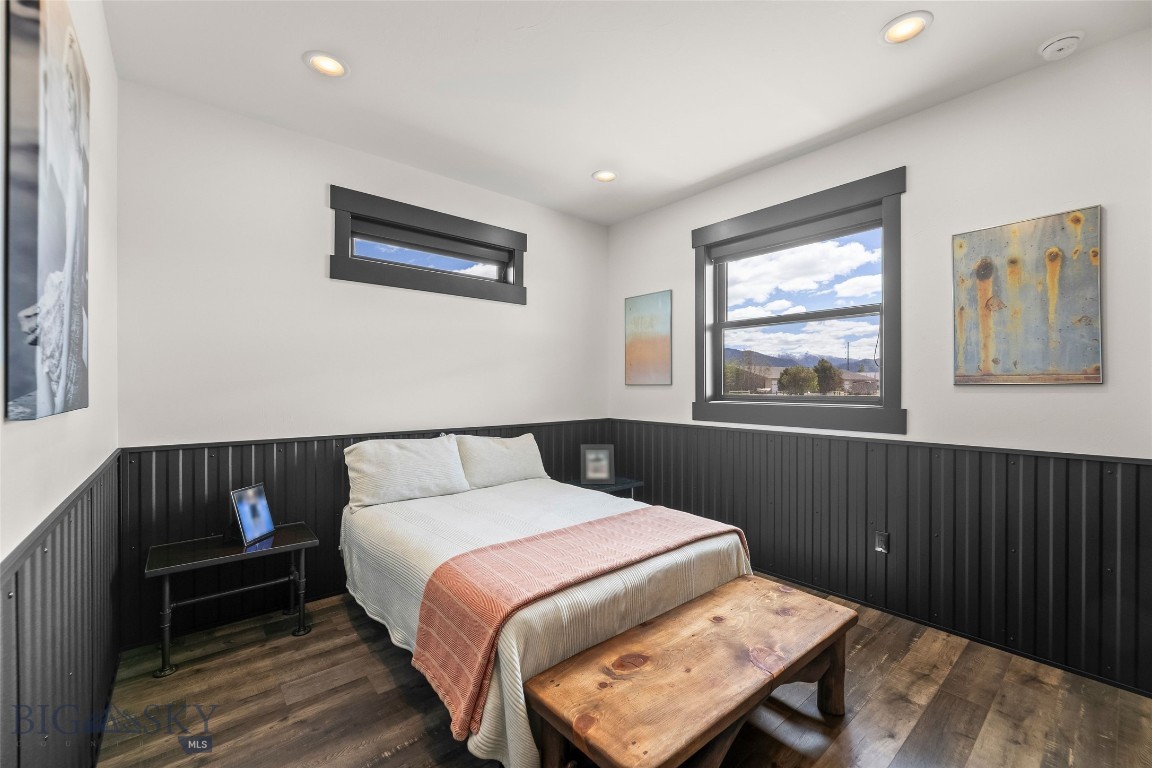 Sky View in Ennis - Residential