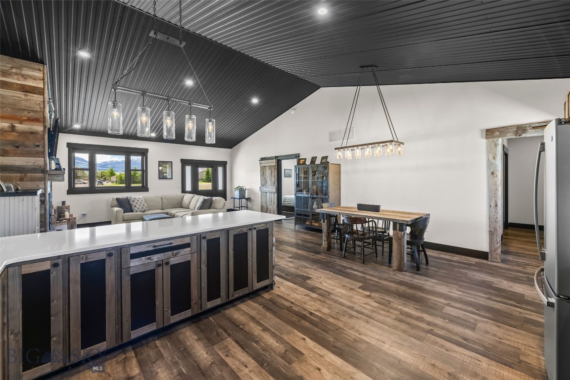 Sky View in Ennis - Residential