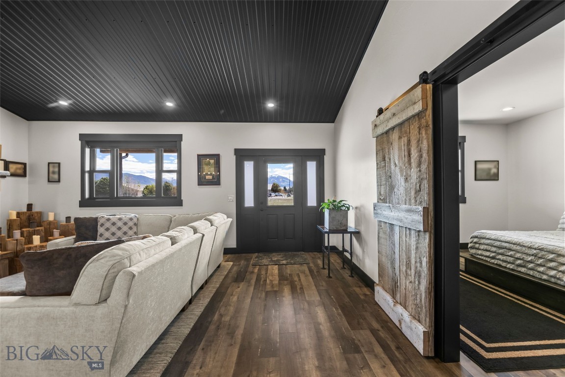Sky View in Ennis - Residential
