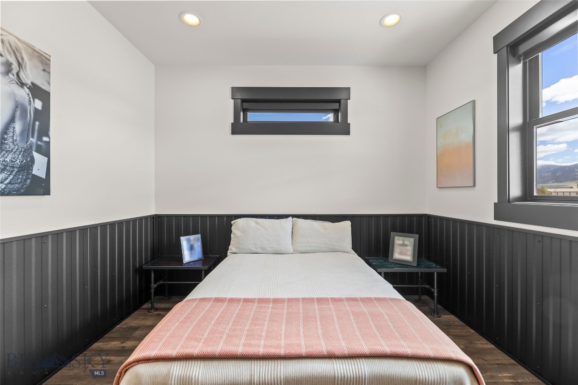 Sky View in Ennis - Residential