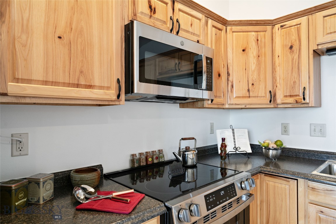River Rock and Royal Village - Residential